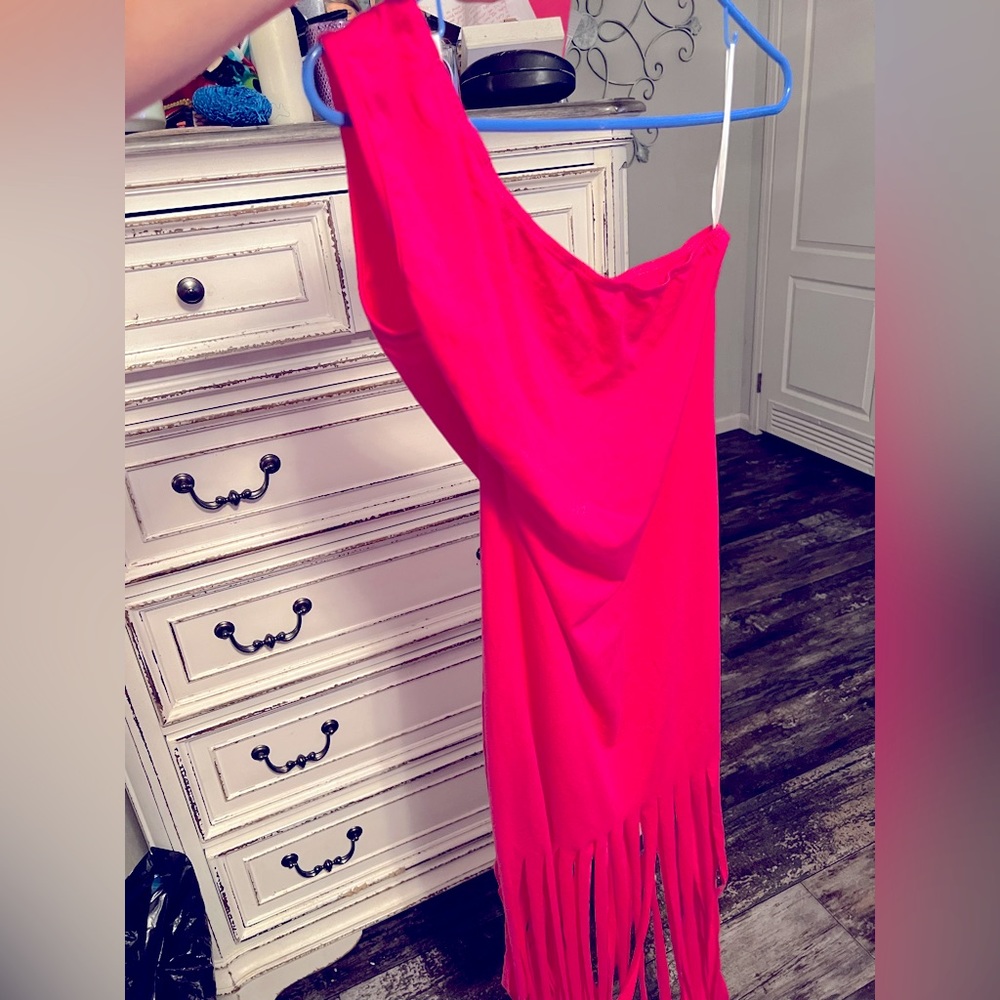 Nice dress, but fit me too big